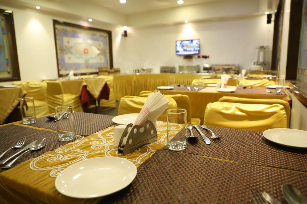Republic Hotel Patna  Exterior foto